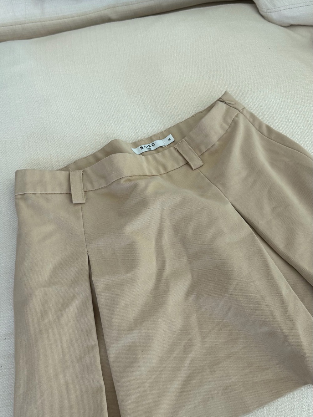 NA-KD Women's Tan Pleated Chino Skirt